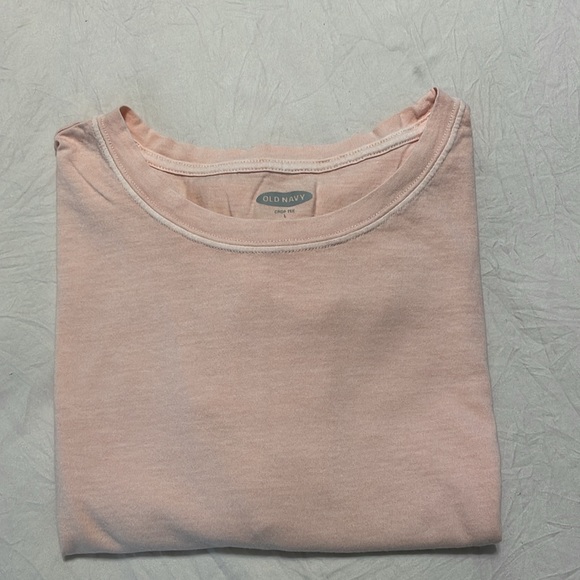 Old Navy Peach Cropped Tee Size L - Picture 9 of 9